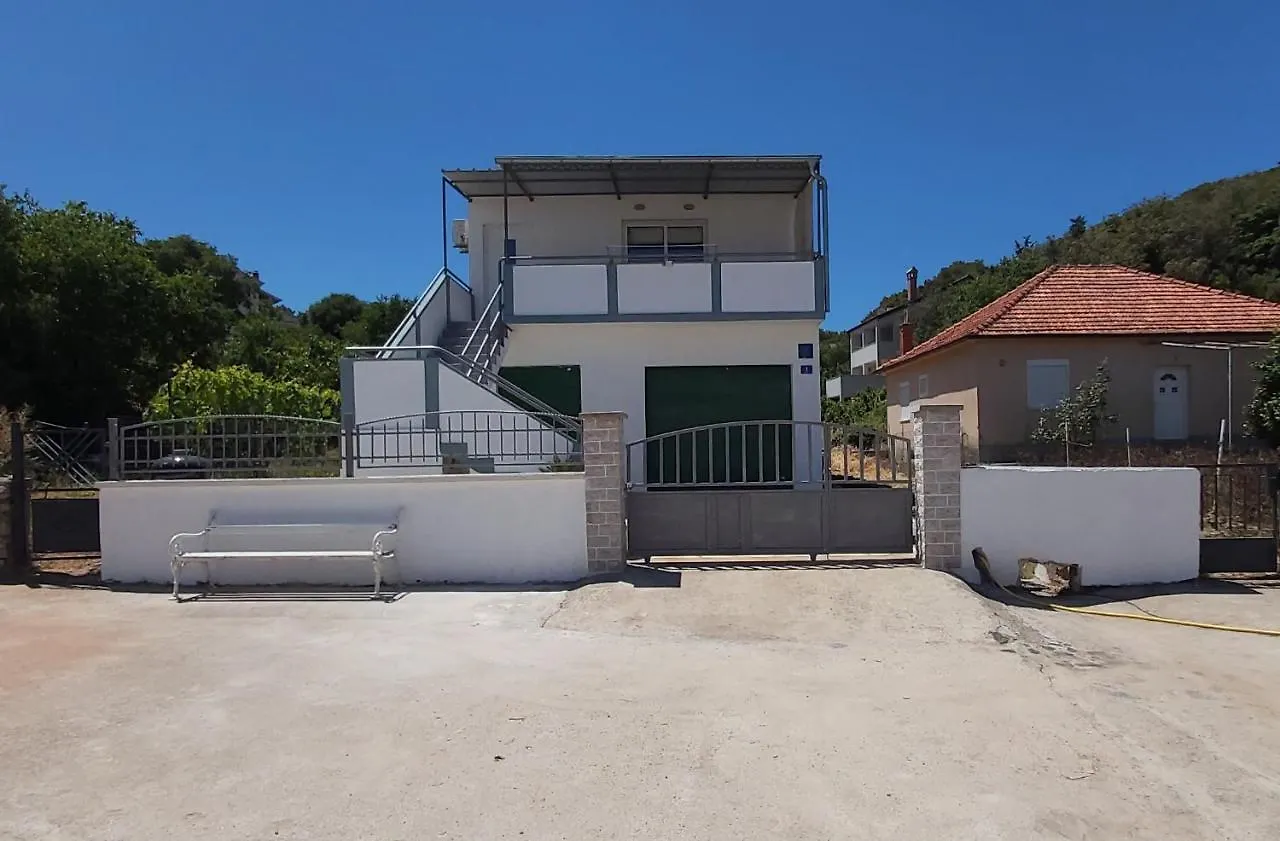 Seaside Holiday House Tkon, Pasman - 14664 Villa