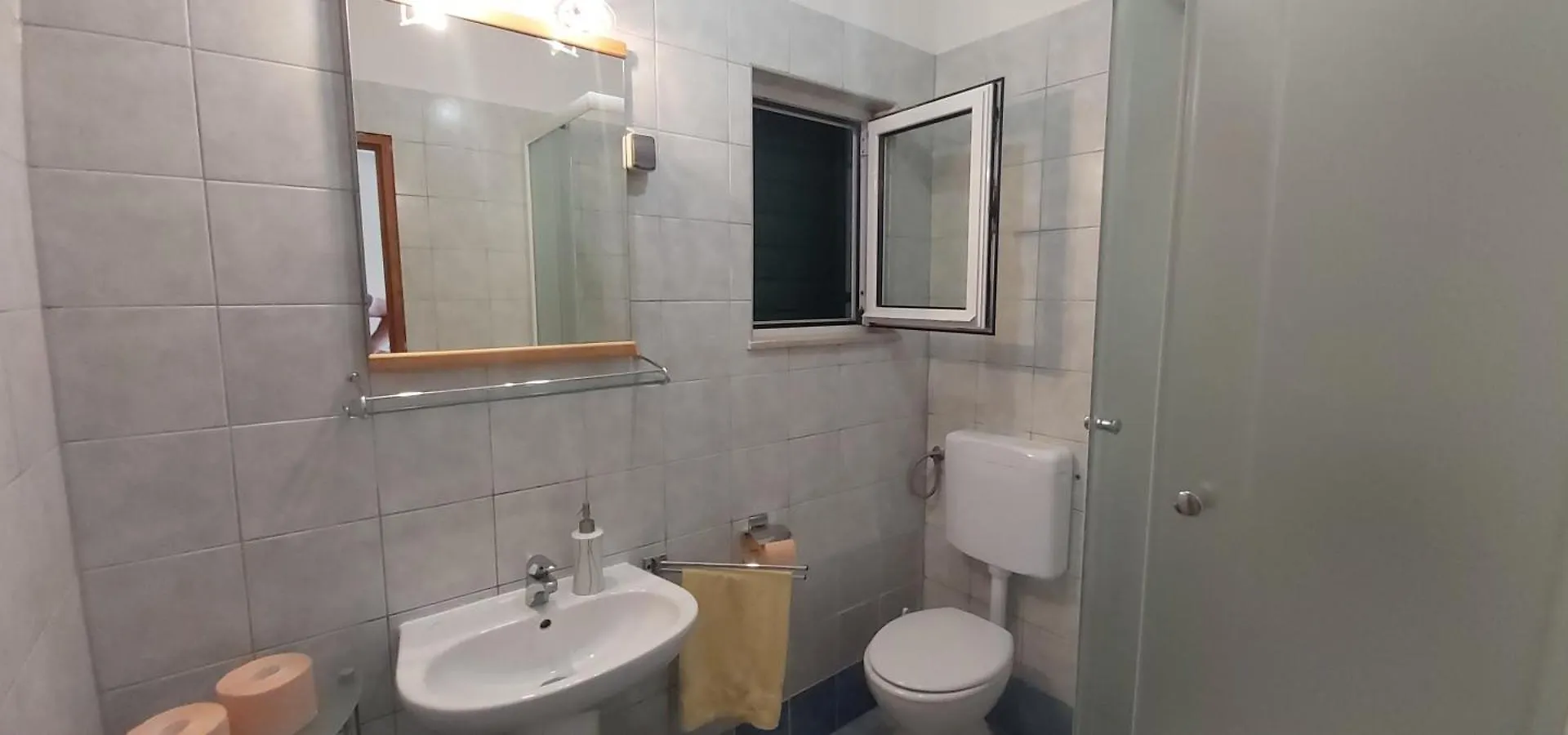 Seaside Holiday House Tkon, Pasman - 14664 Villa 0*, Tkon